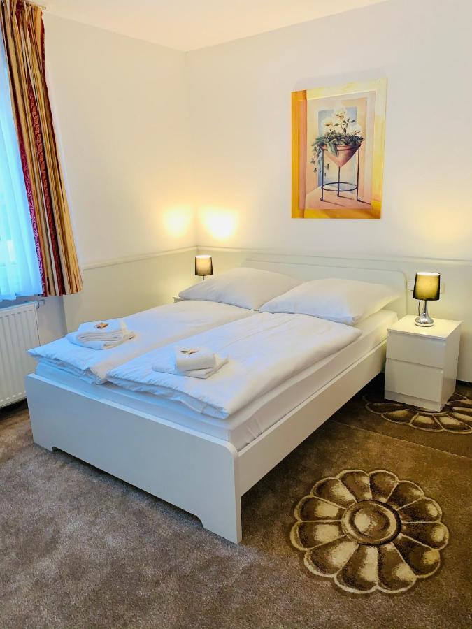 Dua Hotel Wennigsen Ngoại thất bức ảnh