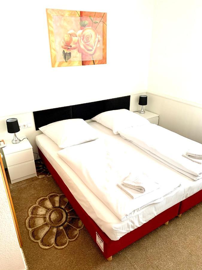 Dua Hotel Wennigsen Ngoại thất bức ảnh